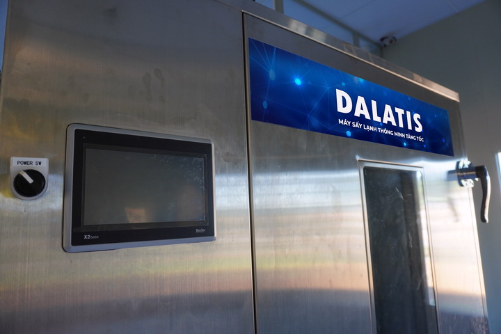 Máy sấy lạnh thông minh tại Dalatis Máy sấy lạnh thông minh tại Dalatis