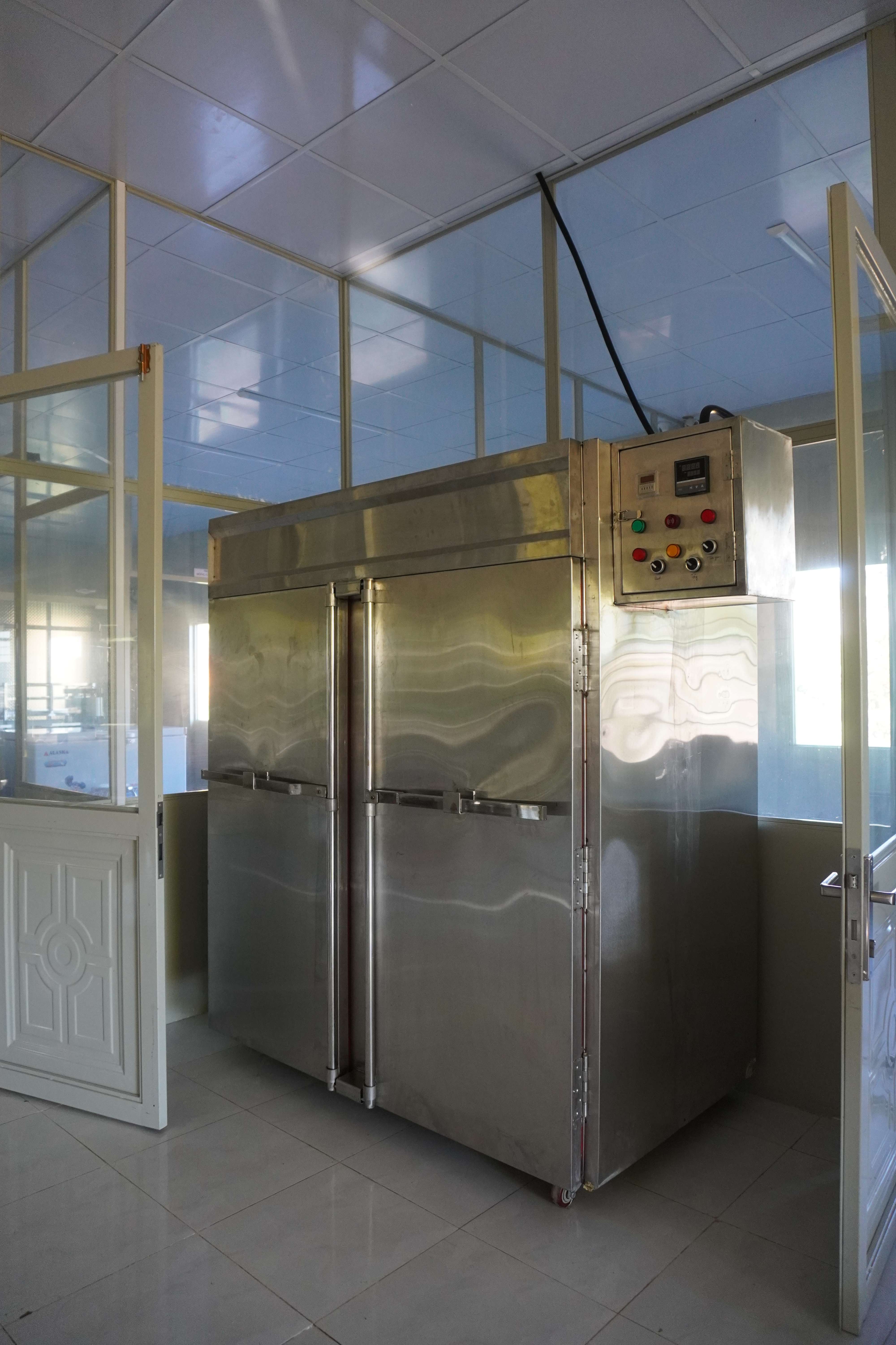 Máy xấy nguyên liệu Máy xấy nguyên liệu