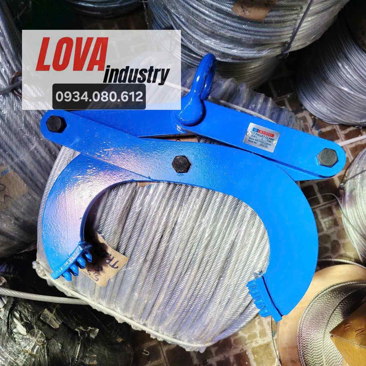 Kẹp kéo pallet 3 tấn kyoto Kẹp kéo pallet 3 tấn kyoto