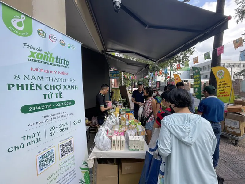 MỪNG SINH NHẬT 8 NĂM ‘PHIÊN CHỢ XANH TỬ TẾ’ VÀ HÀNH TRÌNH ĐỒNG HÀNH CỦA BỘT RAU QUẢNG THANH