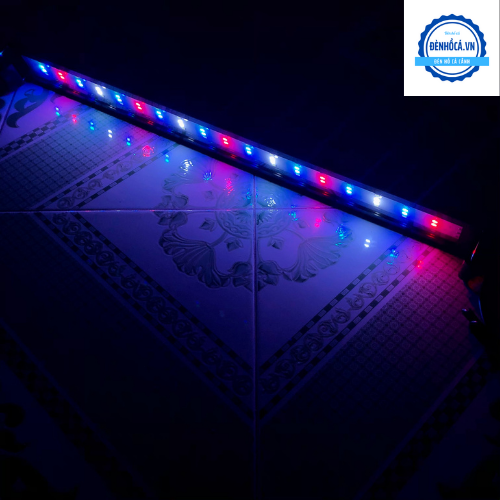 Đèn hồ cá 60 - 70cm RGB 3 chế độ sáng dành cho hồ cá cảnh 60 - 70cm