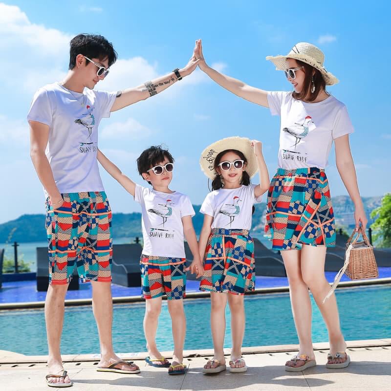 Mùa hè chất liệu vải cotton phù hợp làm vải may áo thun gia đinh tính thoáng mát, độ bay màu hầu như không xuất hiện Mùa hè chất liệu vải cotton phù hợp làm vải may áo thun gia đinh tính thoáng mát, độ bay màu hầu như không xuất hiện