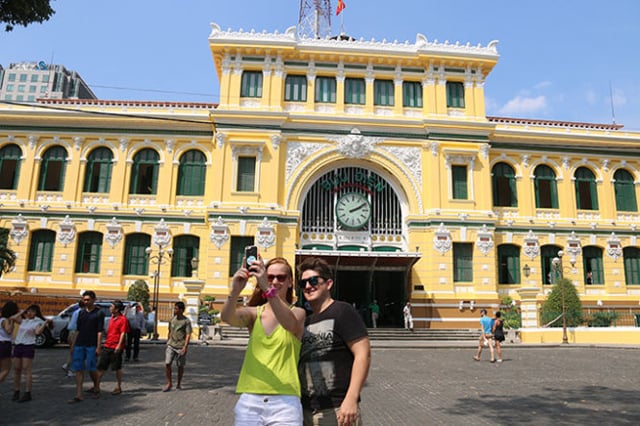 Tour du lịch thành phố Hồ Chí Minh Tour du lịch thành phố Hồ Chí Minh