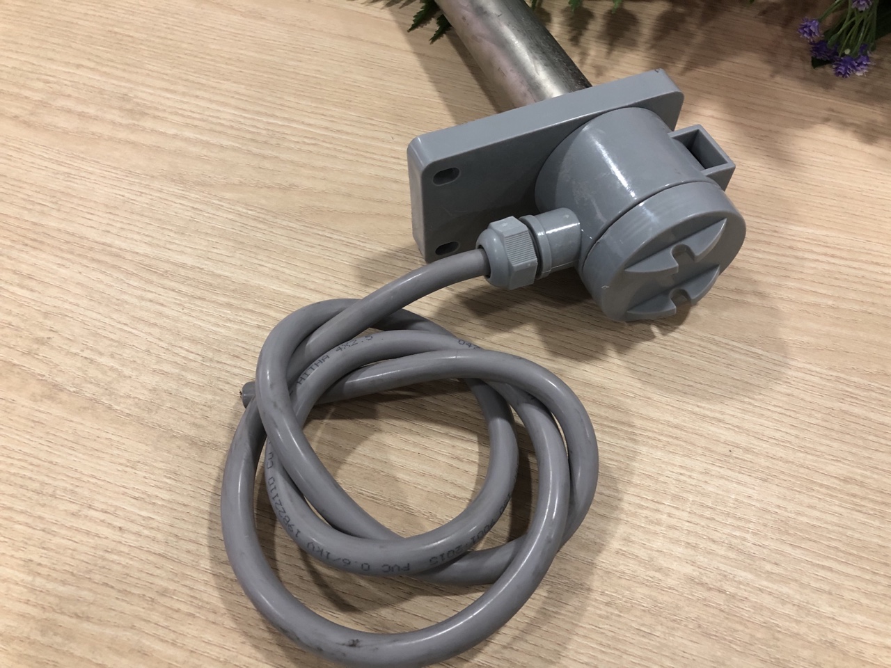 Điện trở titan Ø38*800/380V*4KW Điện trở titan Ø38*800/380V*4KW