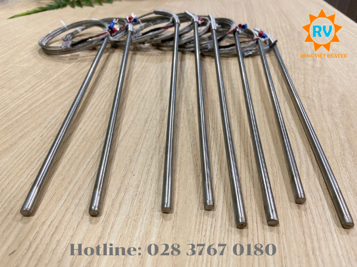 Đầu dò nhiệt độ loại K Ø6*300 ra dây 2m Đầu dò nhiệt độ loại K Ø6*300 ra dây 2m