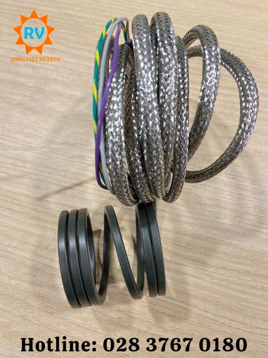 Điện trở đầu khuôn 4*4mm Ø50*60/380V*550W Điện trở đầu khuôn 4*4mm Ø50*60/380V*550W