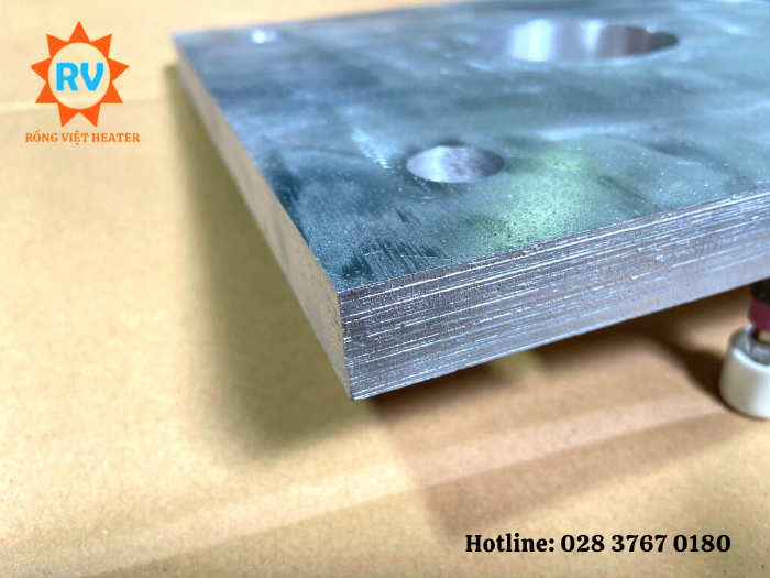 Điện trở đúc nhôm 240*250*20 220V - 3KW Điện trở đúc nhôm 240*250*20 220V - 3KW