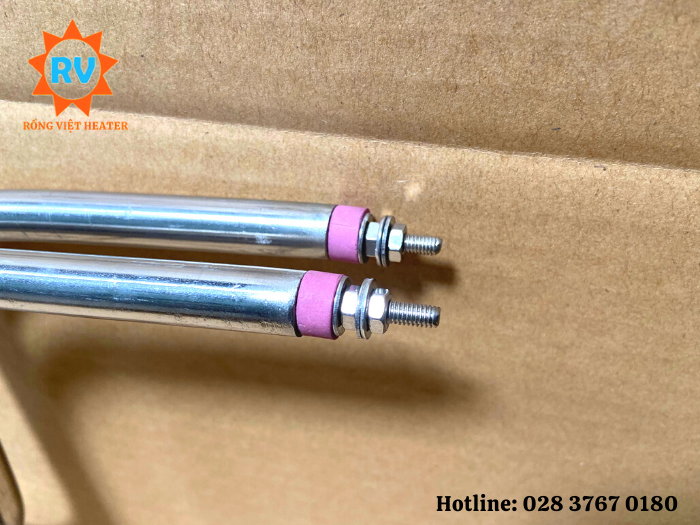 Điện trở đun chì xoắn vòng Ø11*U440 380V 4000W Điện trở đun chì xoắn vòng Ø11*U440 380V 4000W