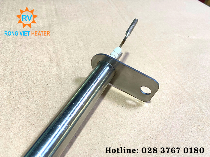 Điện Trở Một Đầu Có Bas Ø23x470 / 430V - 2800W