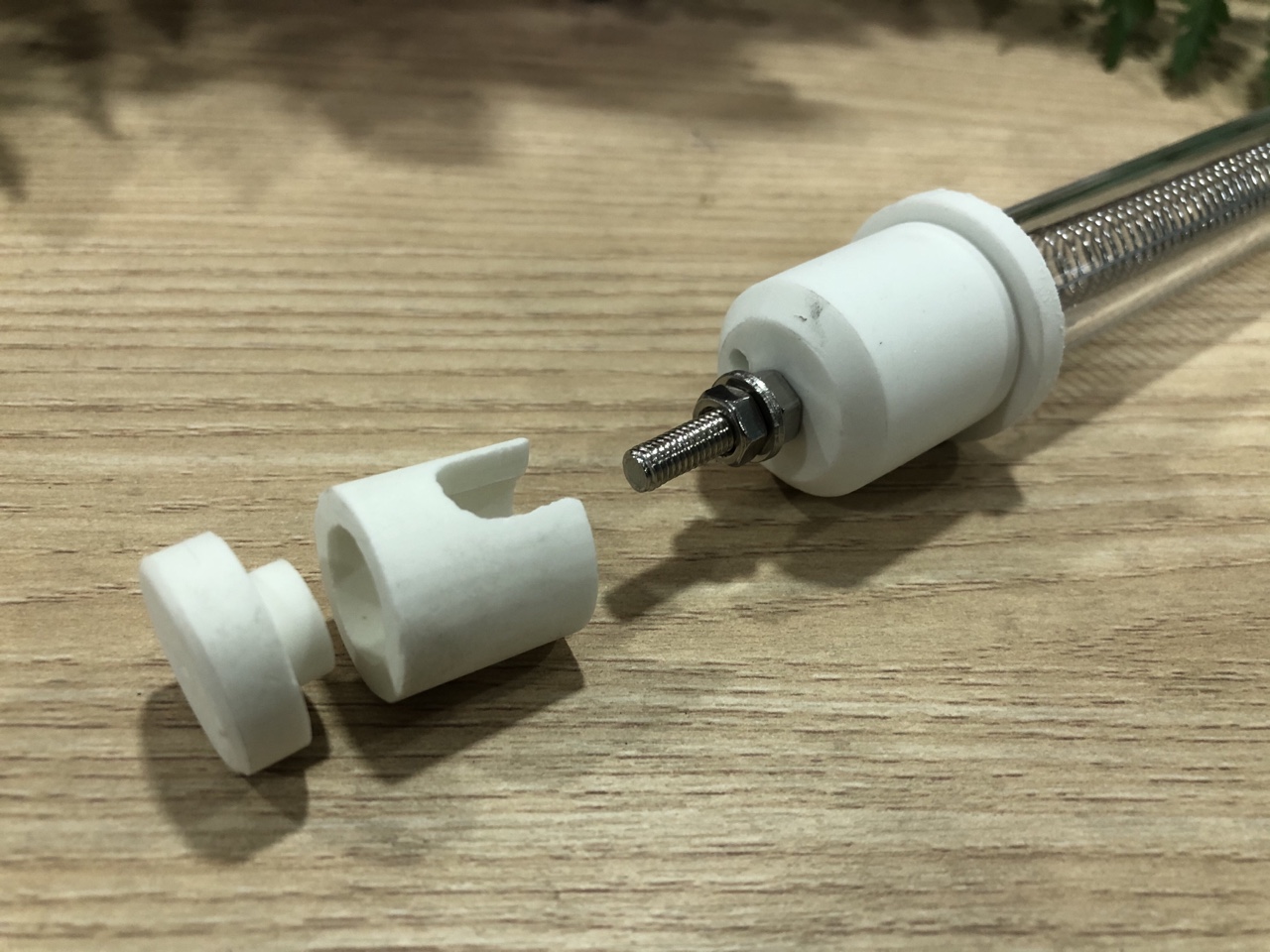 Điện trở ống thủy tinh Ø18*1060/220V*1.6KW Điện trở ống thủy tinh Ø18*1060/220V*1.6KW