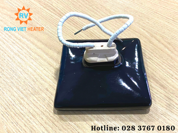 Điện trở sứ máng đen 120x120 / 220V - 650W Điện trở sứ máng đen 120x120 / 220V - 650W