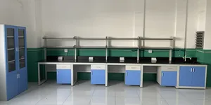 Vật liệu mặt bàn phòng thí nghiệm