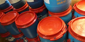 Nhà sản xuất G. Amphray Laboratories