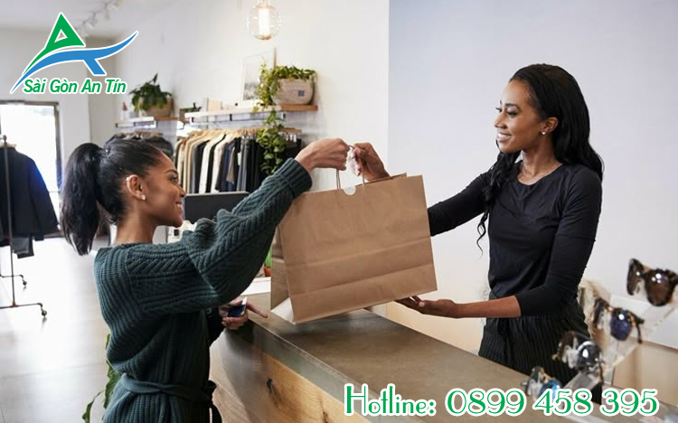 Chi Phí "Ẩn" Khi Kinh Doanh: Hộ Kinh Doanh Hay Công Ty Tốn Kém Hơn? Chi Phí "Ẩn" Khi Kinh Doanh: Hộ Kinh Doanh Hay Công Ty Tốn Kém Hơn?