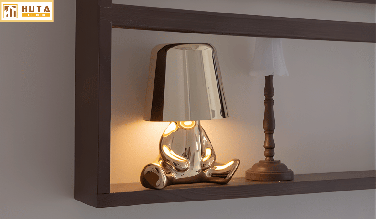 Đèn Bàn Trang Trí HUTA Light For Life BOO Pin Sạc Tích Điện, Điều Chỉnh Độ Sáng, Decor Phòng