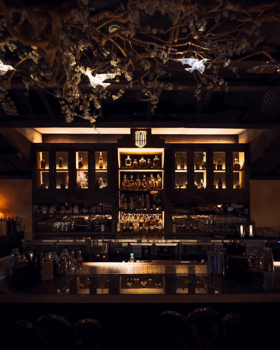 HUTA Cung Cấp Đèn Bàn Quán Bar Cho The Hammond