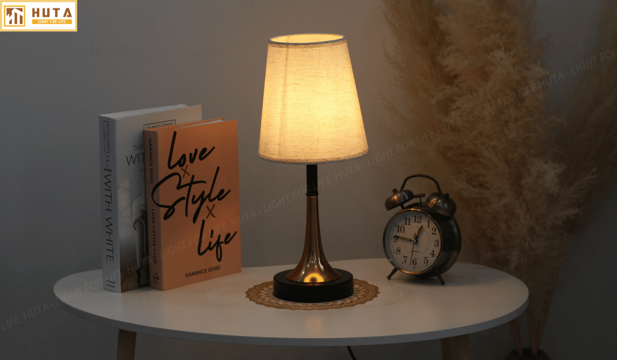 3. Đèn ngủ để bàn mã T5 sử dụng như thế nào?