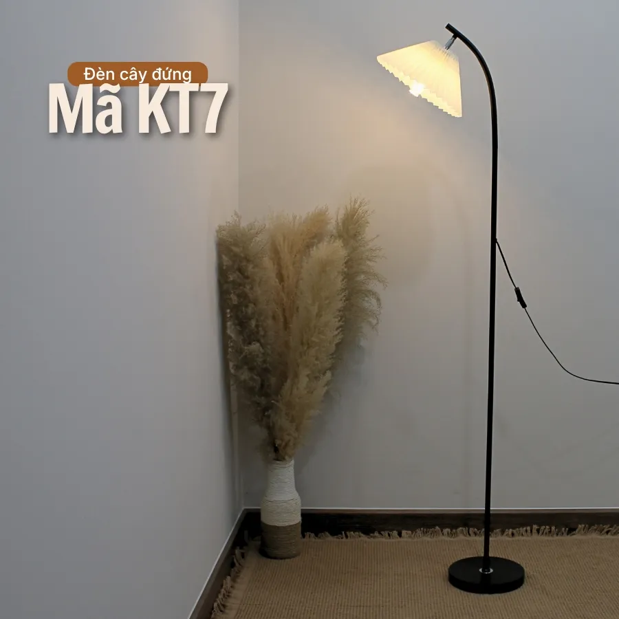 Đèn cây đứng HUTA Light For Life KT7
