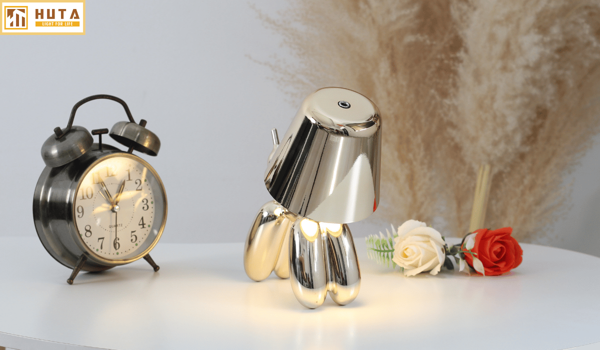 3. Đèn bàn trang trí DOGO sử dụng như thế nào?