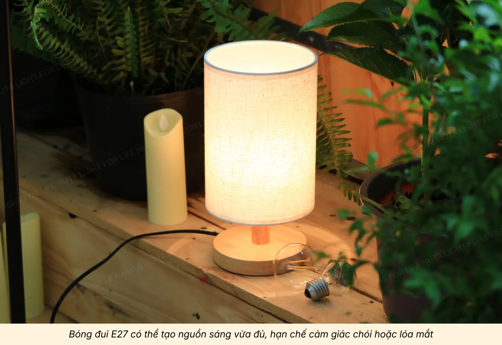 3. Vì sao nên chọn bóng đèn đui E27 cho đèn ngủ để bàn
