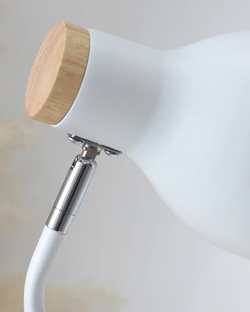 2. CHẤT LIỆU VÀ PHÂN LOẠI ĐÈN BÀN HỌC LVG1