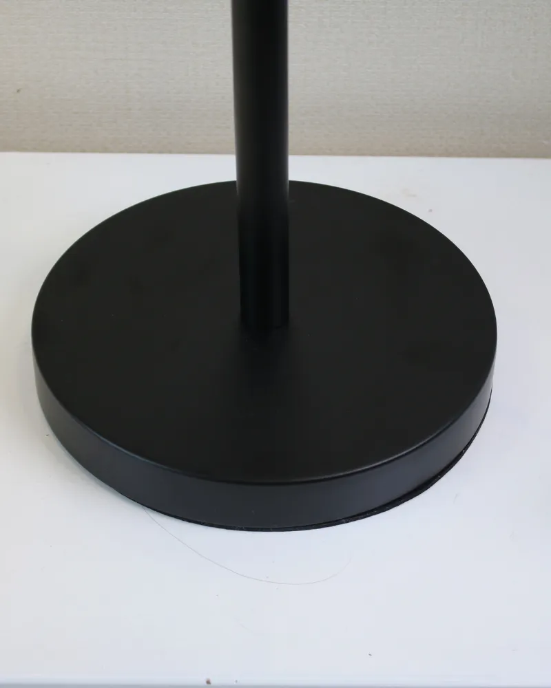 2. CHẤT LIỆU VÀ PHÂN LOẠI ĐÈN BÀN HỌC LVK1