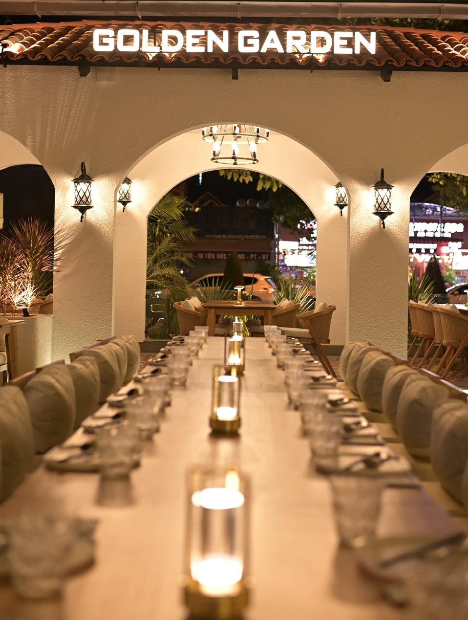 Đèn bàn Led Nhà Hàng RESNEN ngay tại Golden Garden