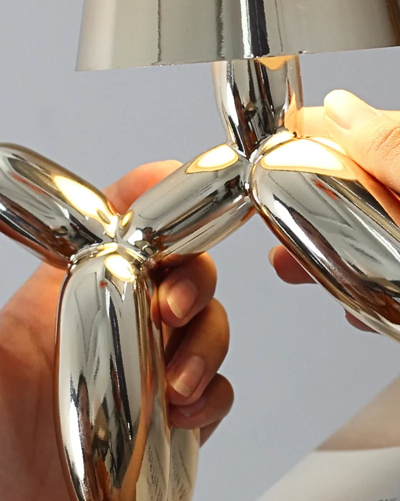 2. CHẤT LIỆU VÀ PHÂN LOẠI ĐÈN BÀN TRANG TRÍ DOGO