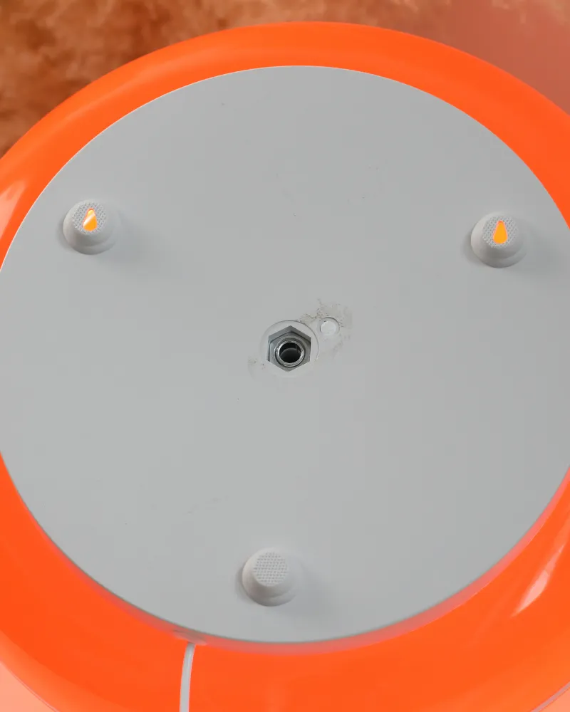 2. CHẤT LIỆU VÀ PHÂN LOẠI ĐÈN BÀN TRANG TRÍ DONUT