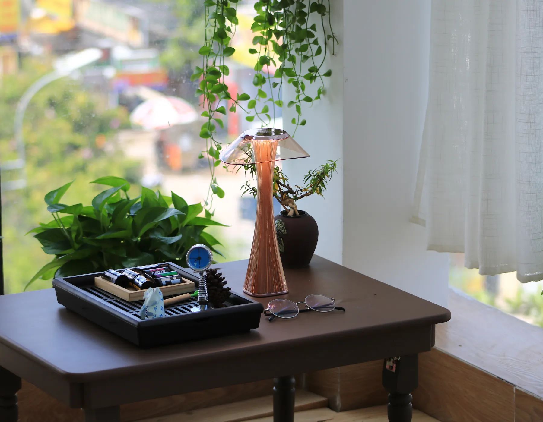 6. HÌNH ẢNH THỰC TẾ ĐÈN BÀN TRANG TRÍ ET1
