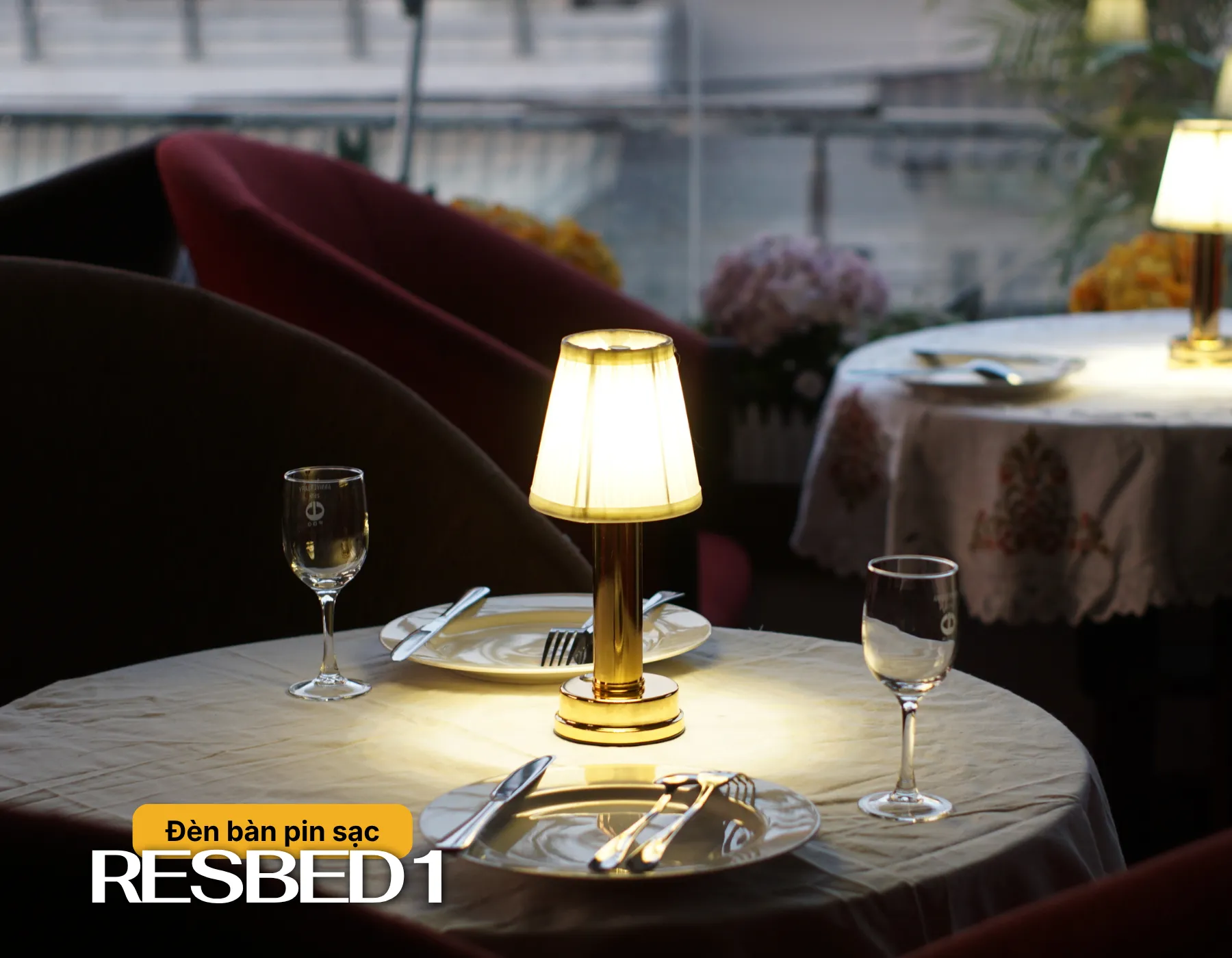 Đèn Bàn Decor Mới HUTA Light For Life RESBED1 Chạm Cảm Ứng, Pin Sạc Tích Điện, Bảo Hành 18 Tháng