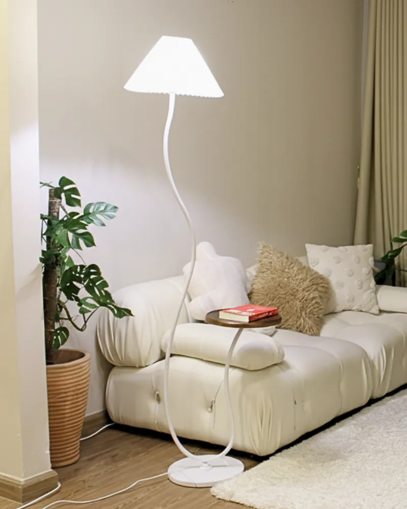 2. CHẤT LIỆU VÀ PHÂN LOẠI ĐÈN CÂY ĐỨNG ĐÈN SÀN KC10