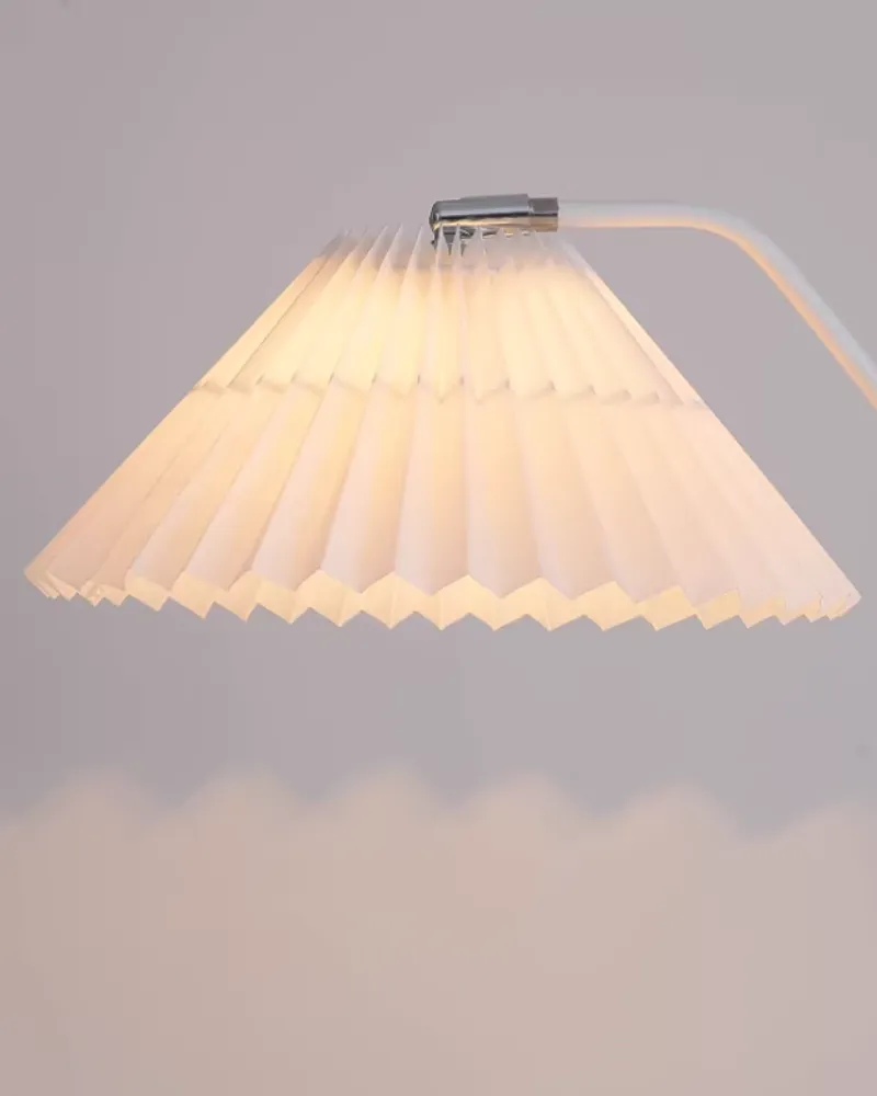 2. CHẤT LIỆU VÀ PHÂN LOẠI ĐÈN CÂY ĐỨNG ĐÈN SÀN KT6