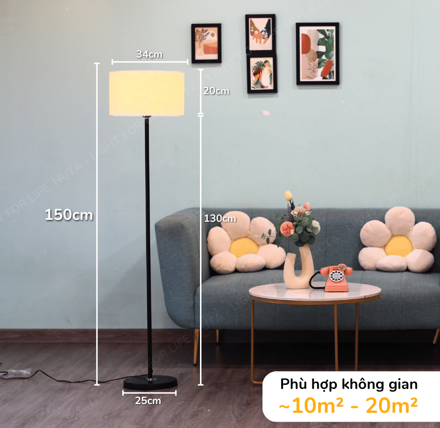 1. Đèn cây đứng mã KT04 có gì nổi bật?