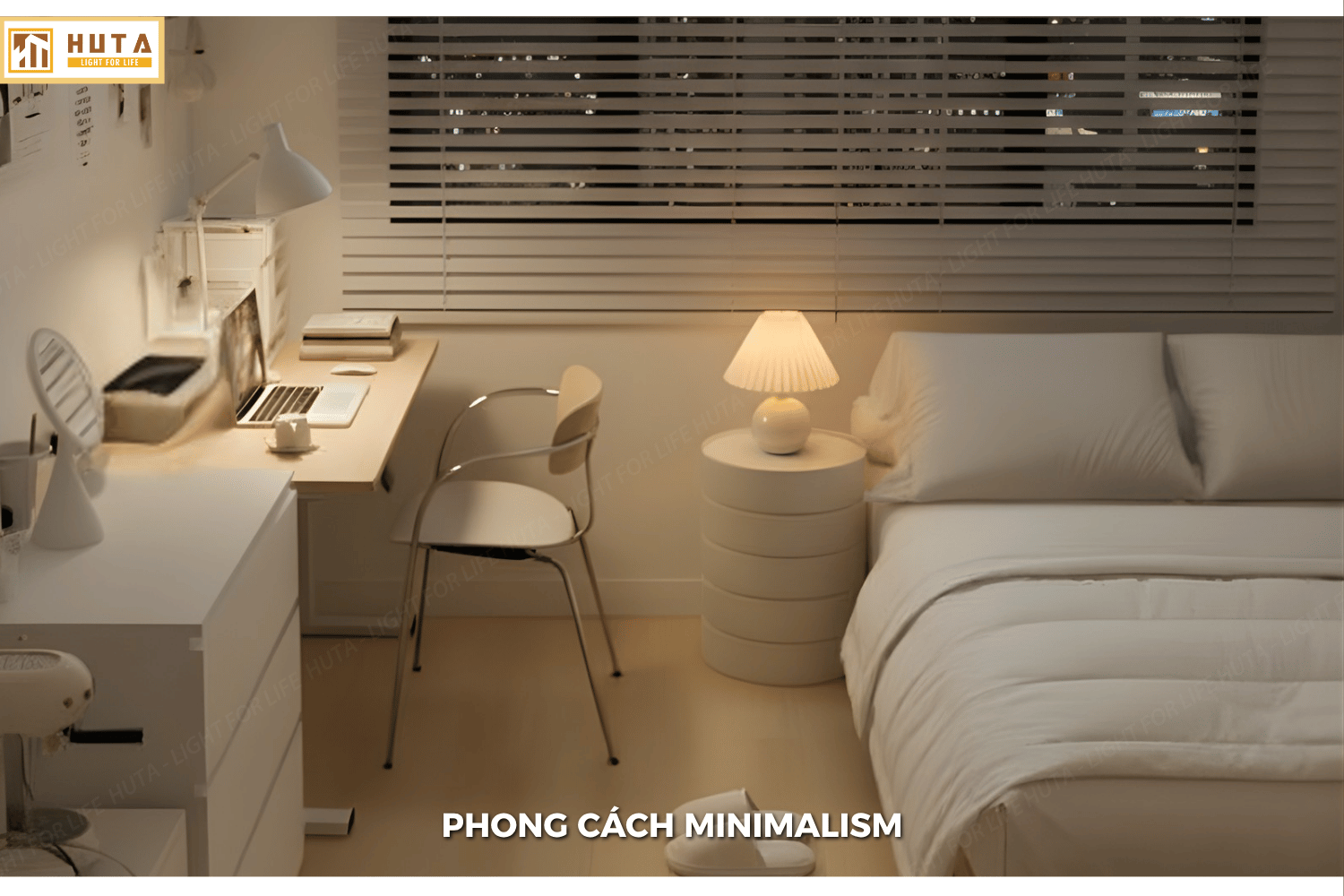 2.2 Đèn ngủ để bàn thân gốm sứ