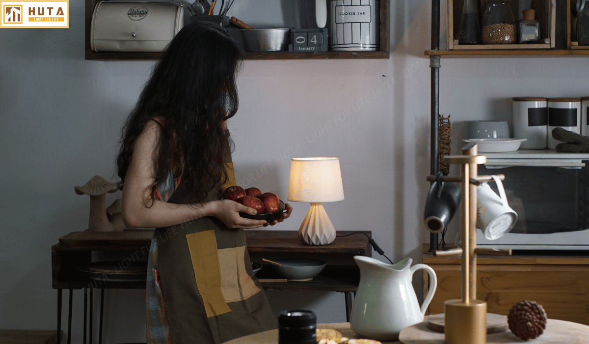 3. Đèn ngủ để bàn mã S13 sử dụng như thế nào?