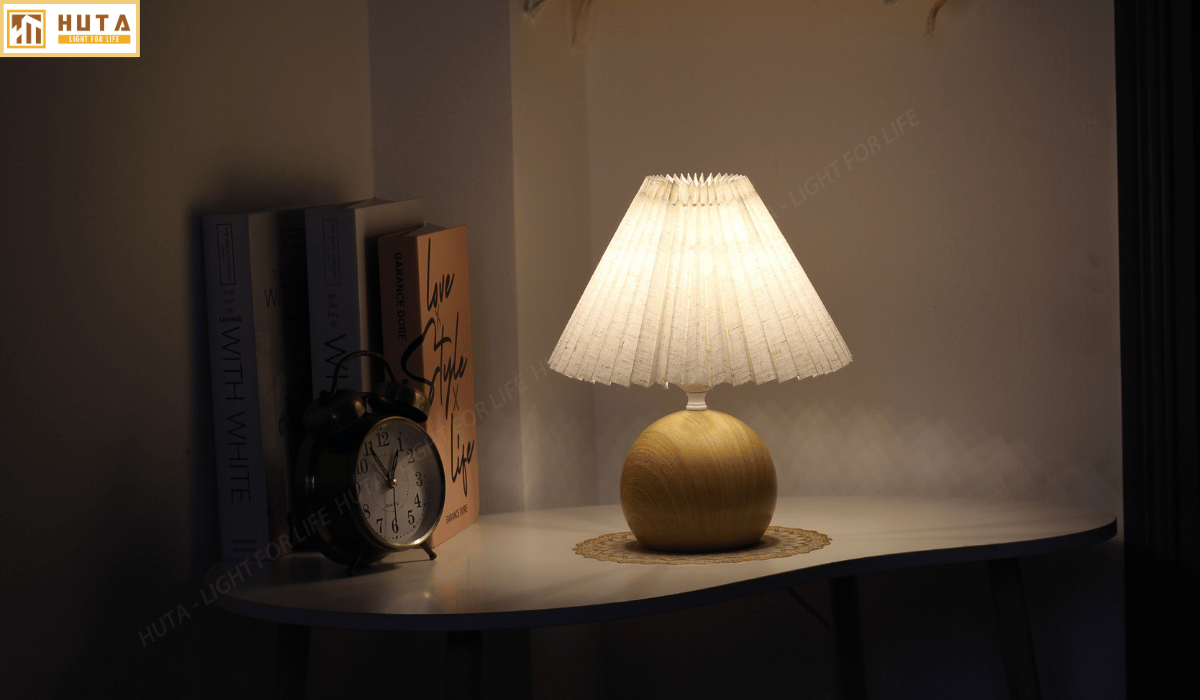 3. Đèn ngủ để bàn mã S8T8 sử dụng như thế nào?