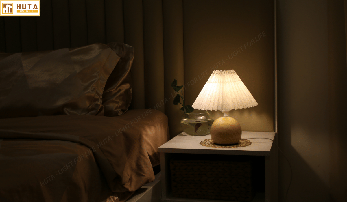 3. Đèn ngủ để bàn mã S8T8 sử dụng như thế nào?