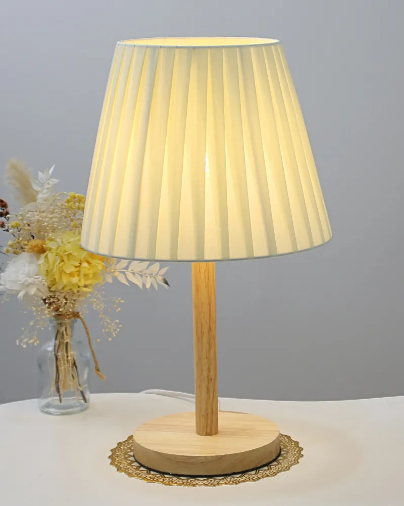 2. CHẤT LIỆU VÀ PHÂN LOẠI ĐÈN NGỦ ĐỂ BÀN G4