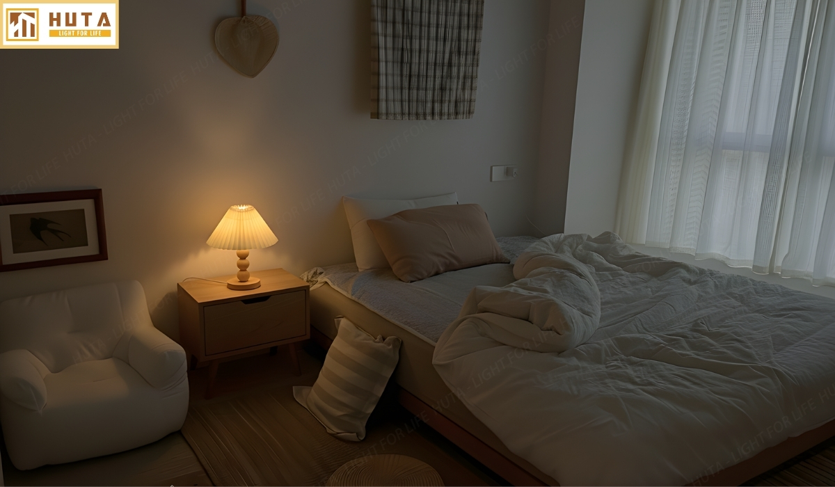 3. Đèn ngủ để bàn mã G7 sử dụng như thế nào?