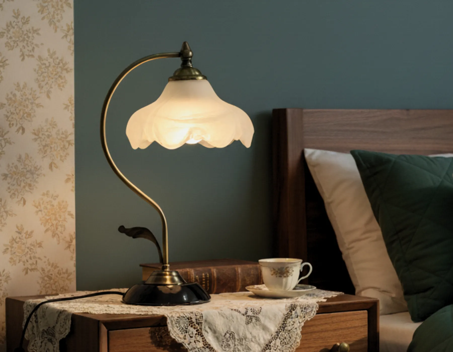 5. KHÔNG GIAN PHÙ HỢP VỚI ĐÈN NGỦ ĐỂ BÀN CD2