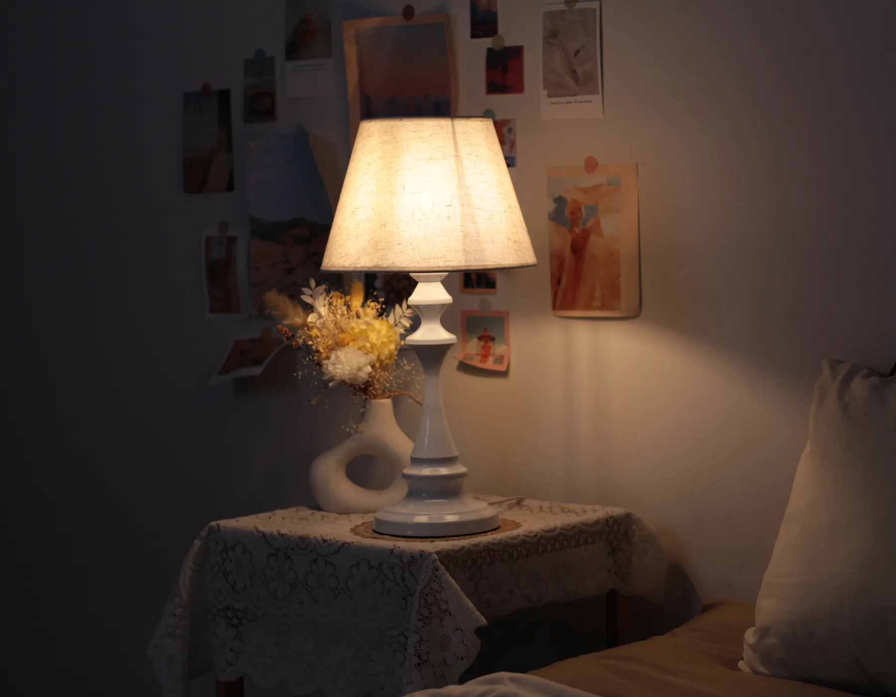 6. KHÔNG GIAN PHÙ HỢP VỚI ĐÈN NGỦ ĐỂ BÀN T2