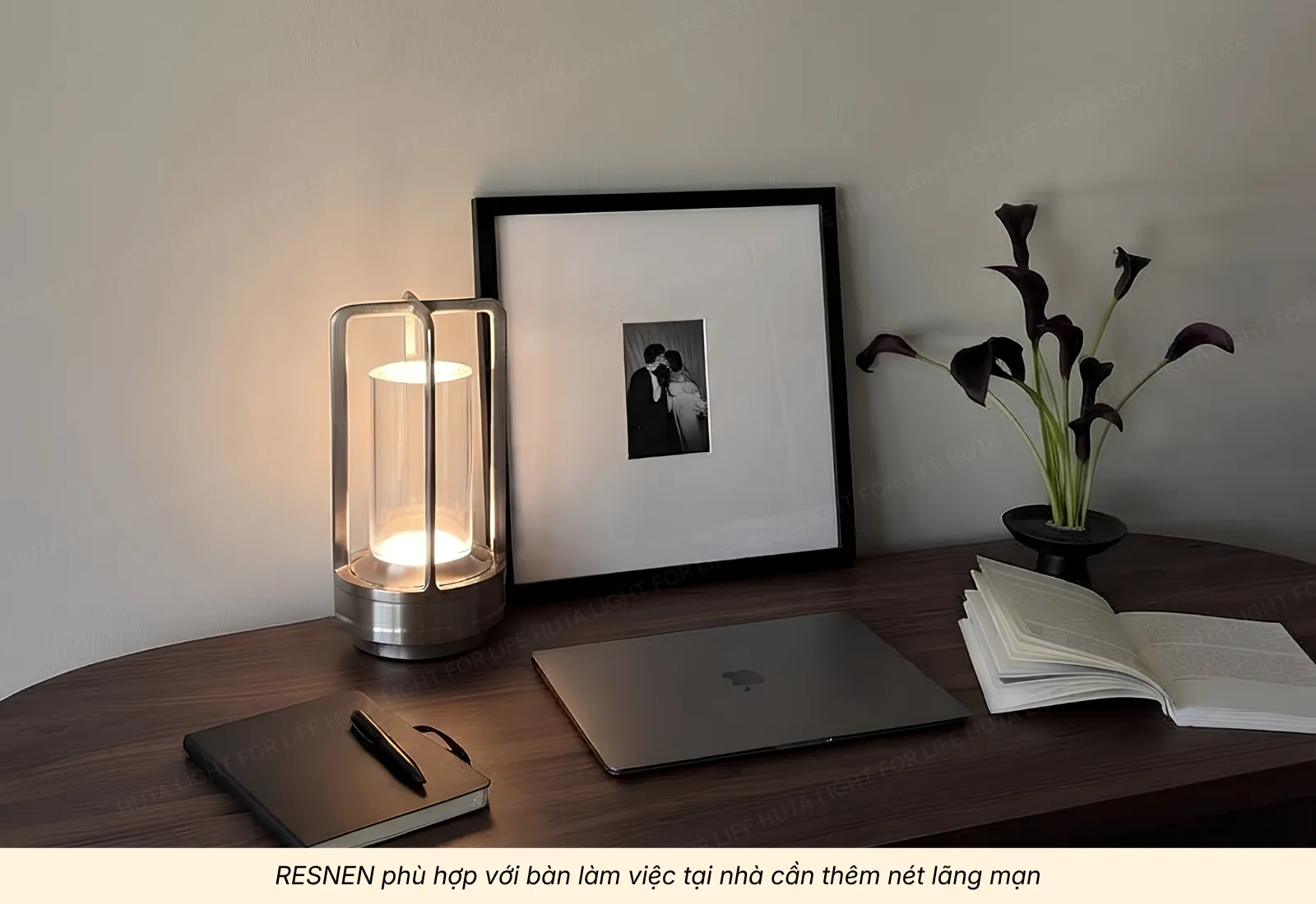 2.2 Đèn bàn pin sạc RESNEN - Dáng lồng nến cổ điển, Sang Trọng Từng Chi Tiết