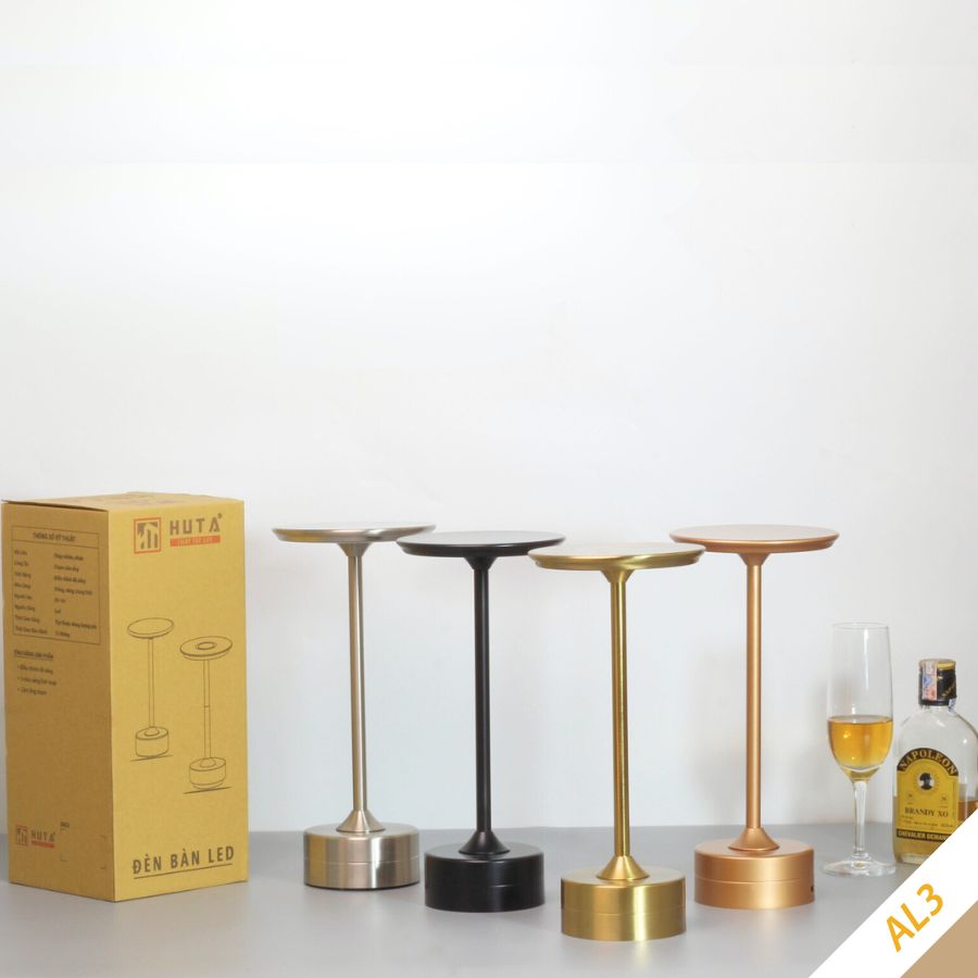 HUTA Cung Cấp Đèn Bàn Quán Bar Cho The Hammond