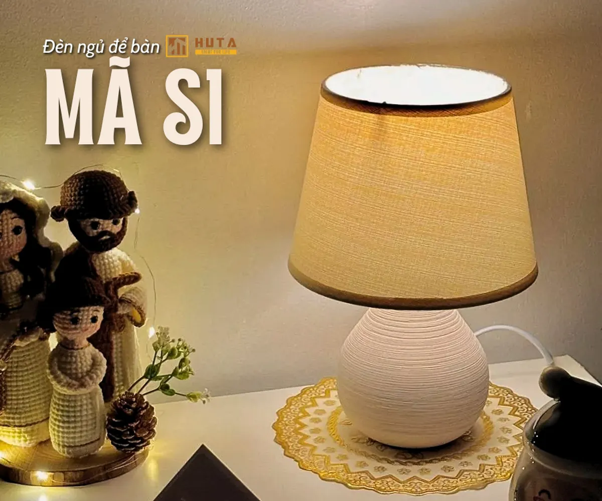 Đèn Ngủ Để bàn HUTA Light For Life Thân Gốm Sứ Mã S1