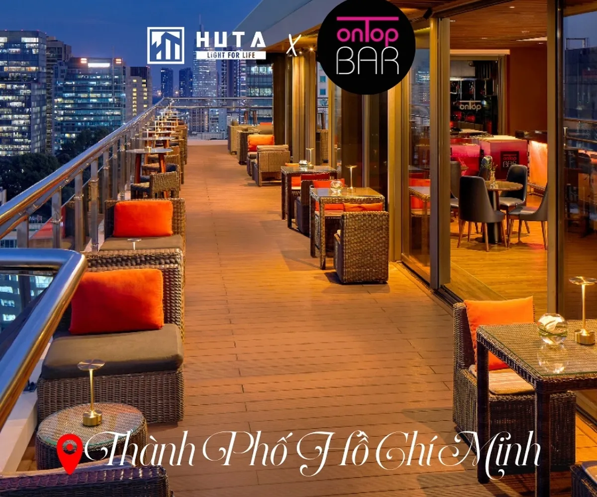 Hình Ảnh Đèn Bàn Led Tại OnTop Bar - Novotel Saigon Centre
