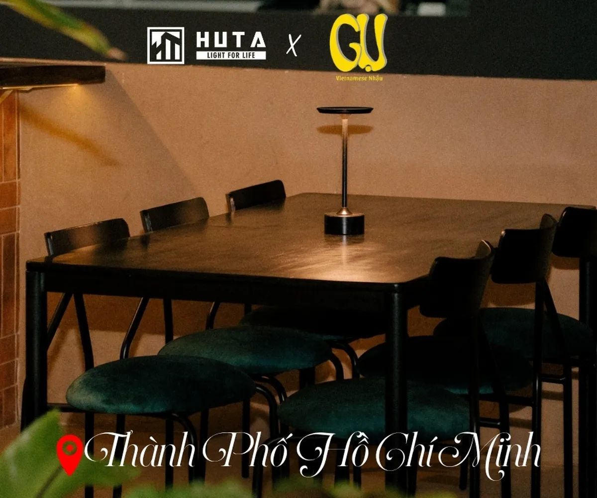 Hình Ảnh Đèn Bàn Led Tại Gụ Saigon