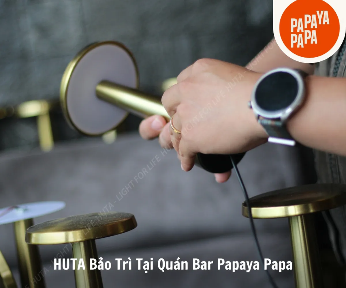 HUTA Bảo Trì Tại Quán Bar Papaya Papa	