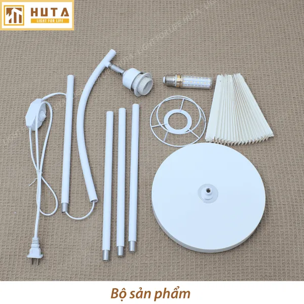Đèn Cây Đứng Decor HUTA KT7 Thân Kim Loại, Chao Xếp Ly, Điều Chỉnh Ánh Sáng Vàng