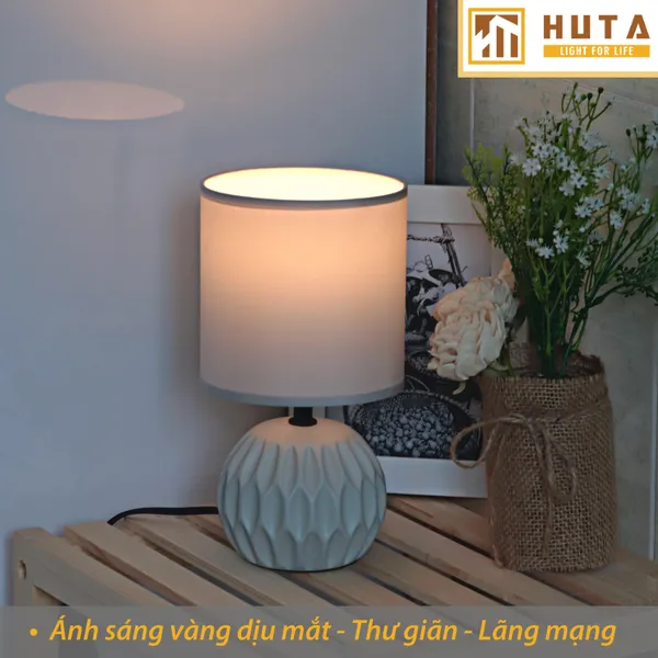 Đèn Ngủ Để Bàn Sứ HUTA S3